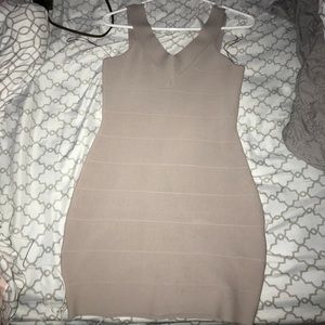 A Smokey greed dress